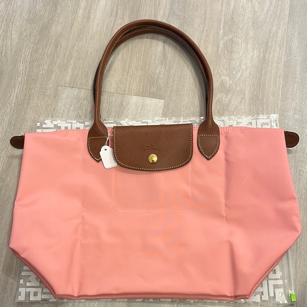 Longchamp Le Pliage Size Medium, Color: Marshmellow NWT